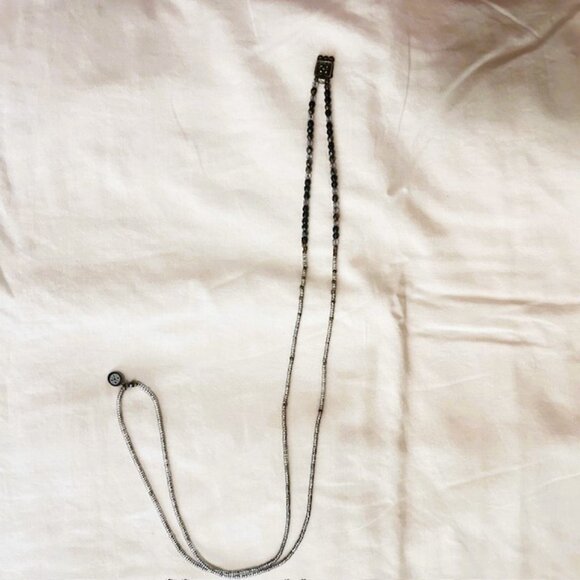 Costume Jewelry Shell & Other Necklaces Broochs Pendants read - Picture 3 of 15